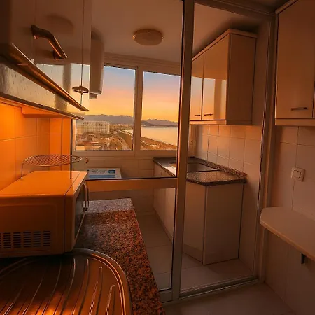 Balcon Al Mar דירה טורמולינוס